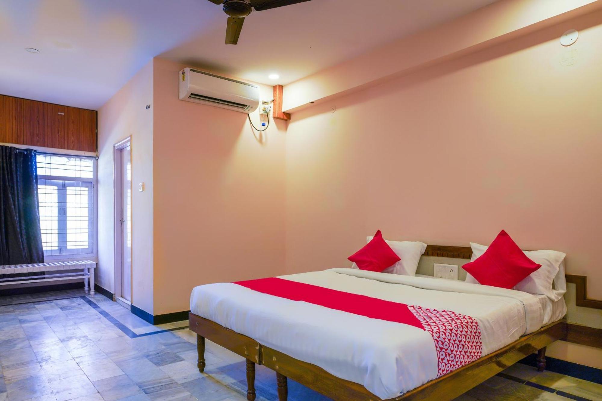 Hotel O Raja Residency Near Snow World Secunderabad Exterior photo