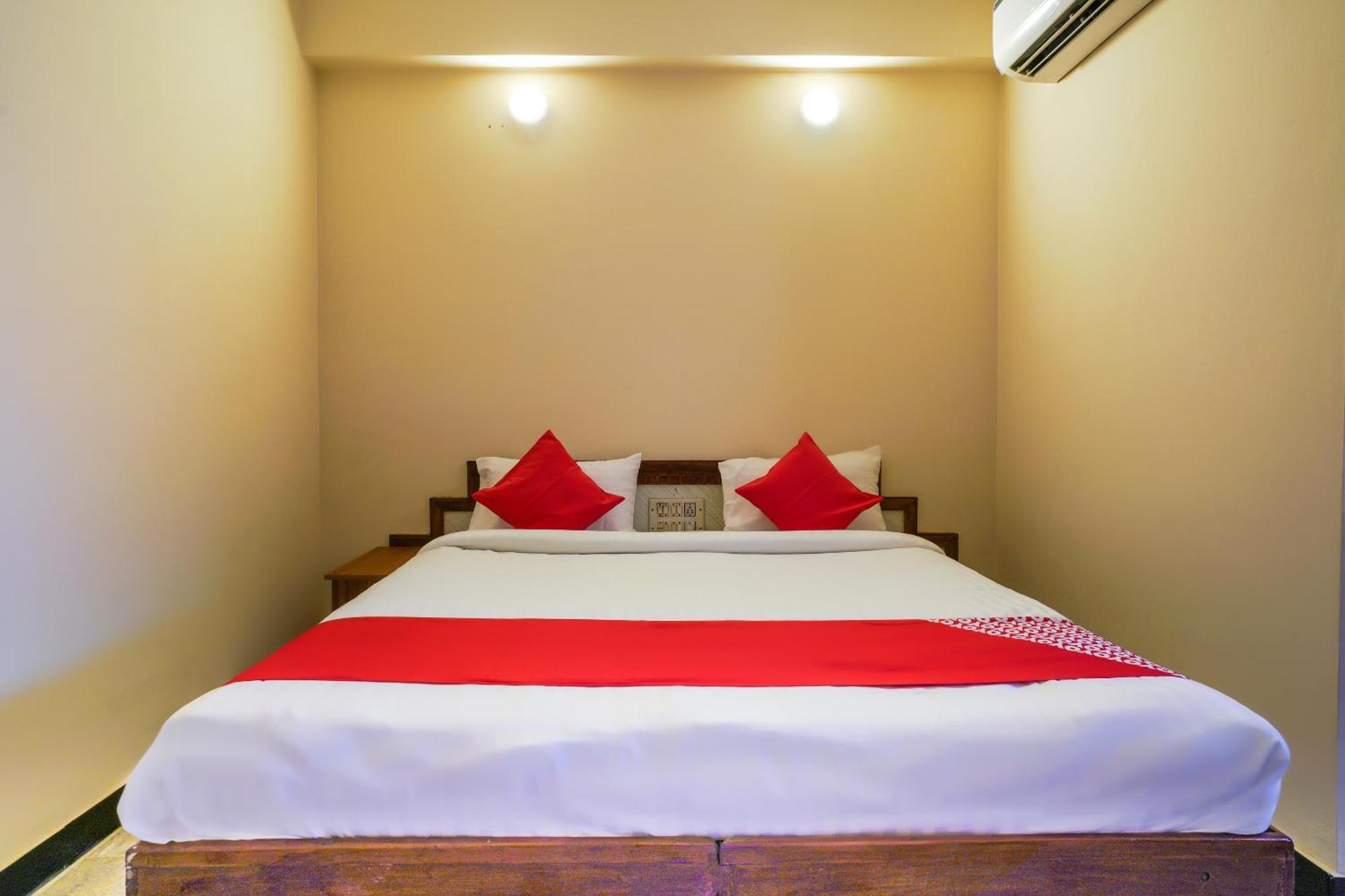 Hotel O Raja Residency Near Snow World Secunderabad Exterior photo